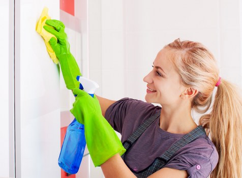 Professional office cleaning for a local E2 workplace