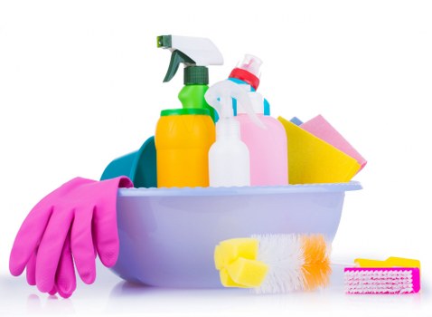 Professional mattress cleaning service for a bedroom in E2
