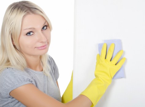 Carpet stain and urine odour extraction service in East London